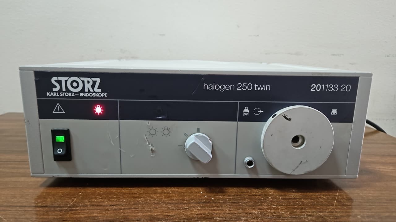 Karl Storz Halogen 250 Twin Cold Light Source 201133 20 Endoscopies
