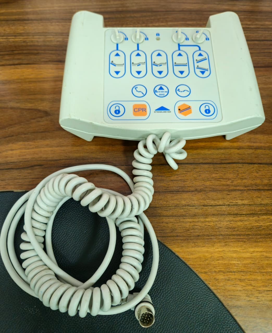 Dewert Supervisor 67200 Manual Control Hospital Bed Pendant Tested...