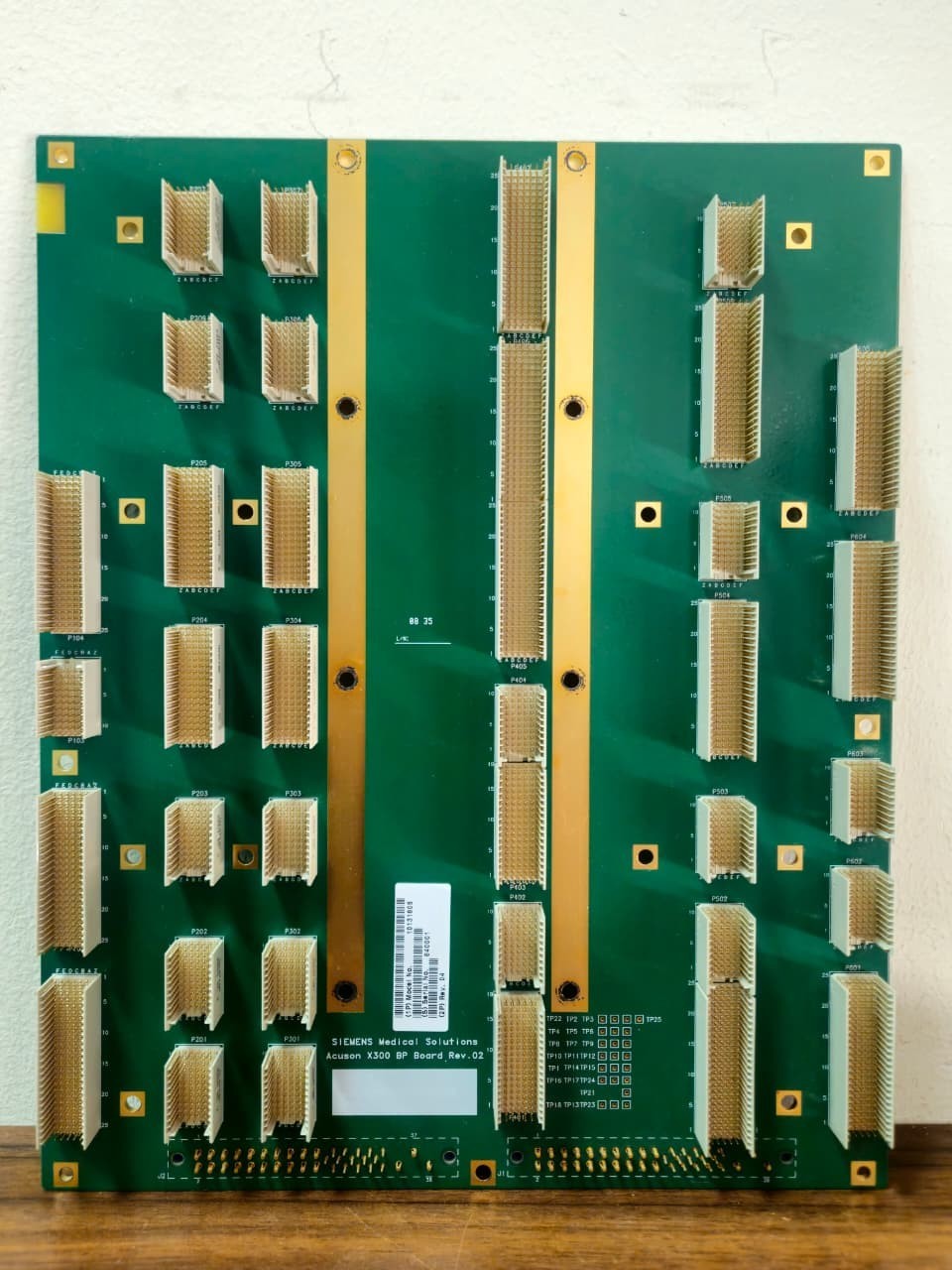 Siemens Medical Solutions ACUSON X300 Backplane BP Board 10131805 Rev.04 Tested